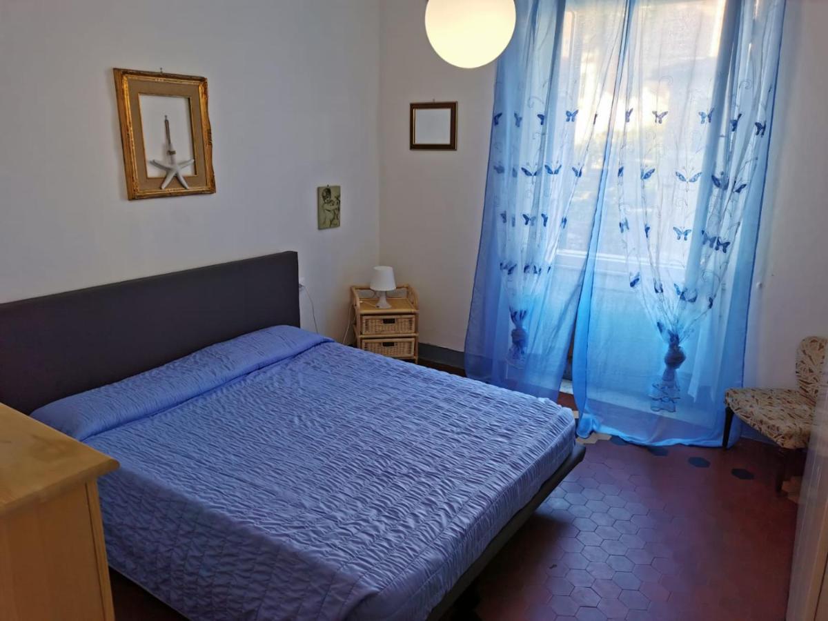 Апартаменти A Casa Di Alecarla Леричі Екстер'єр фото